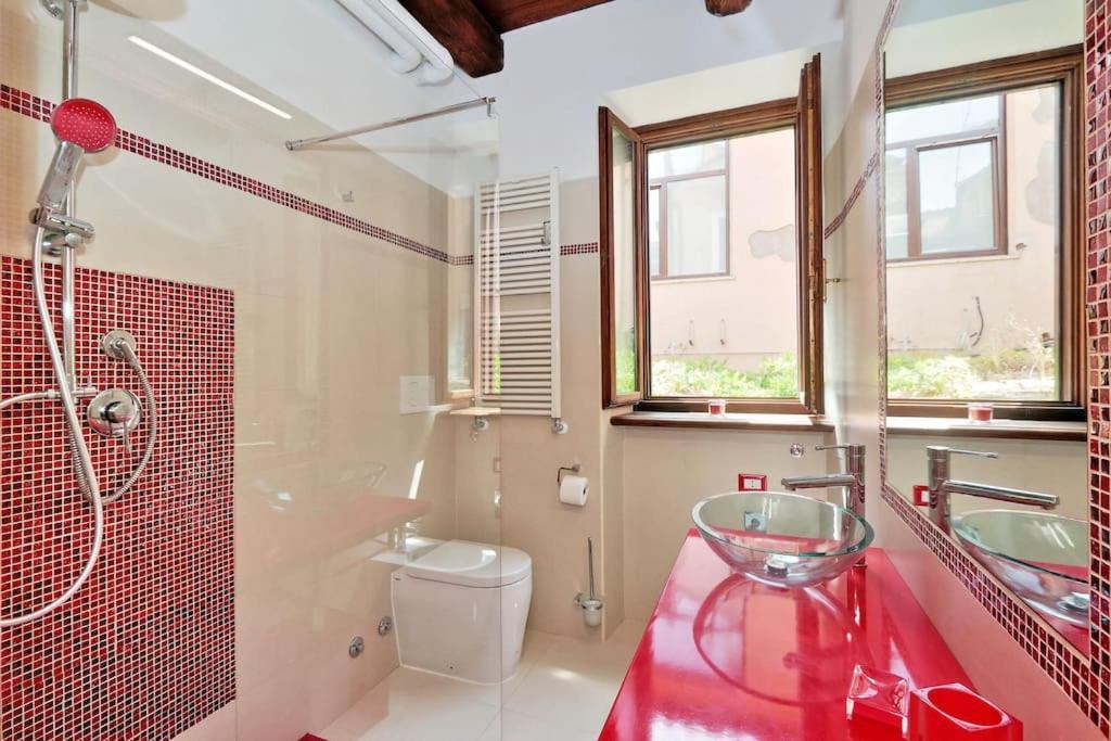 The Red Apartment Рим Екстер'єр фото