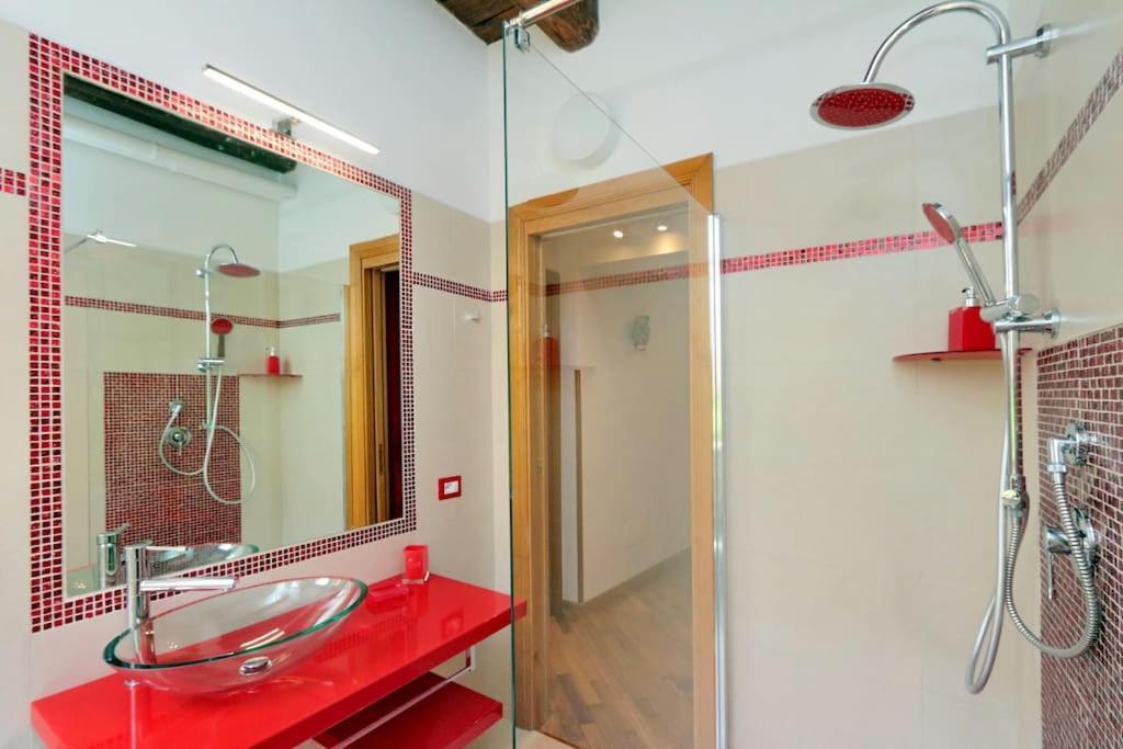 The Red Apartment Рим Екстер'єр фото